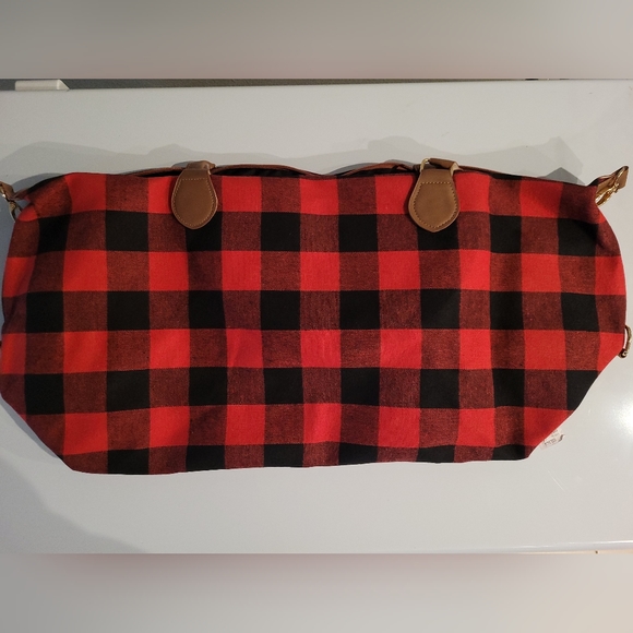 Red & Black Buffalo Print Duffel Bag🔥 - Picture 4 of 6